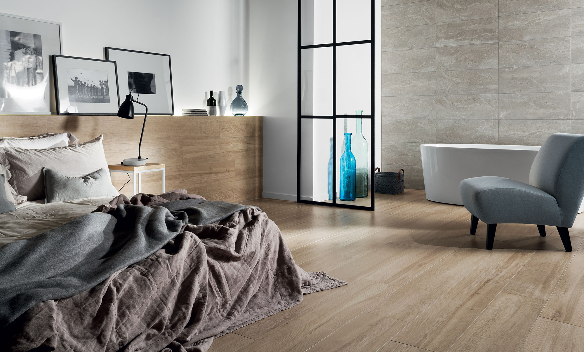 Porcelain Wood tiles in a modern open-plan bathroom & bedroom - Wood Cut Natural