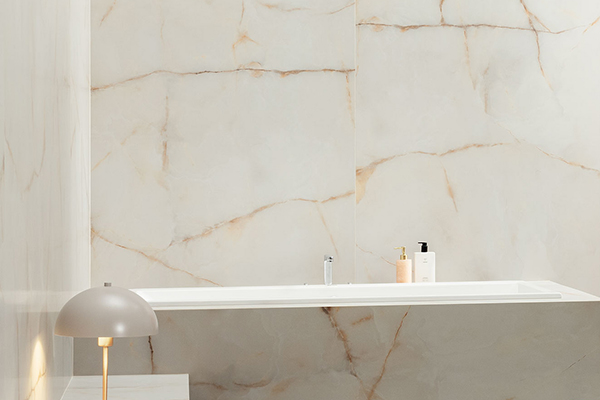 Porcelain Marble Tiles in Luxury Bathroom